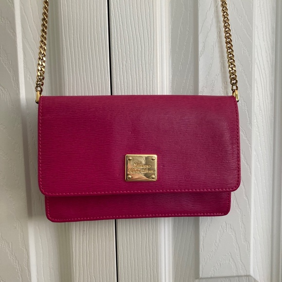 Lauren Ralph Lauren Handbags - ☘️Lauren Ralph Lauren Pink Crossbody Bag☘️